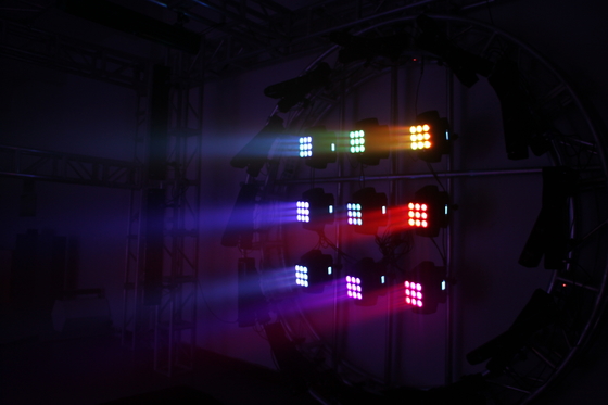 IP20 LED Stage Light Pixel 9*10W 4 در 1 RGBW LED Moving Matrix Beam Effect DJ Lighting